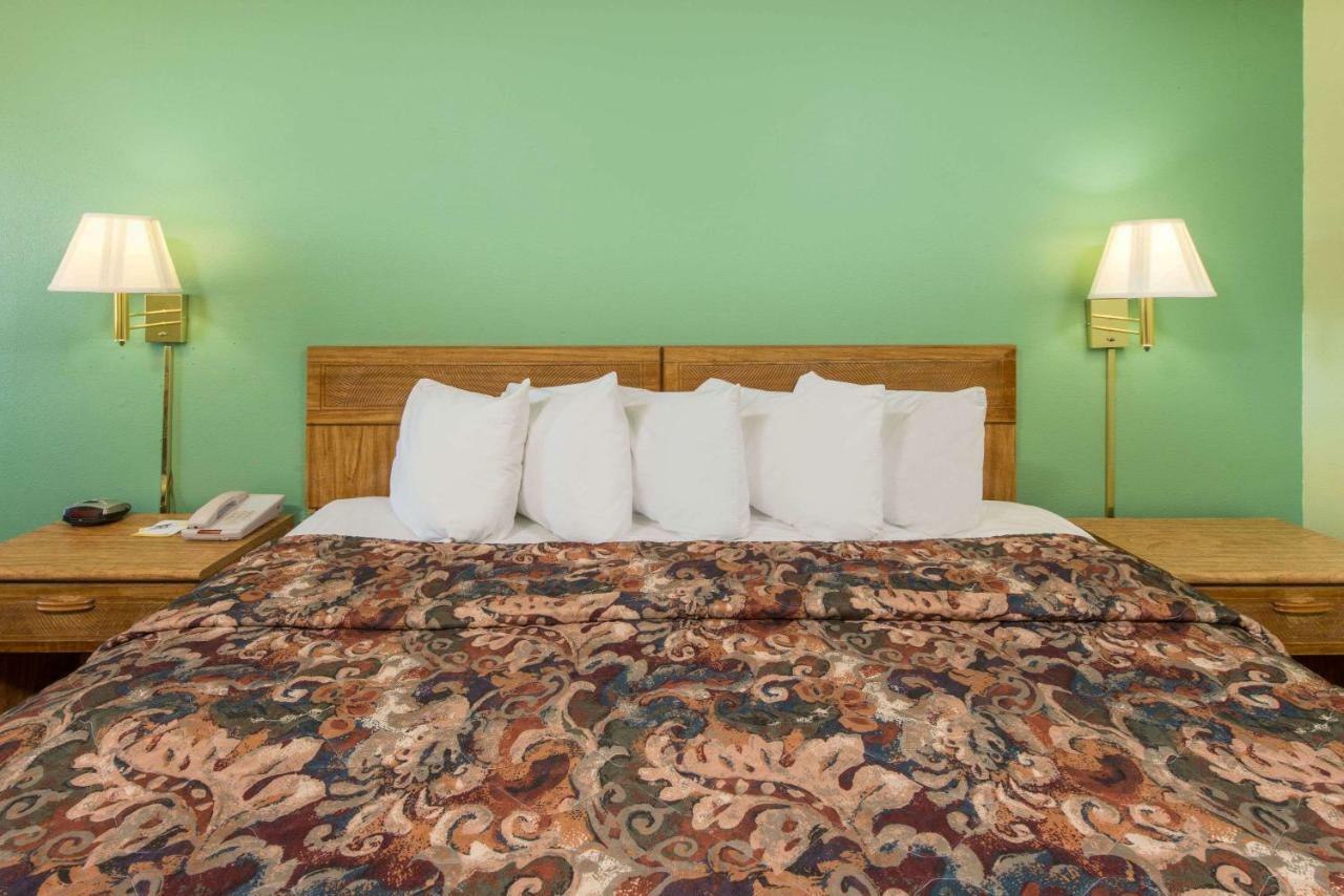 Days Inn By Wyndham Mountain Grove Ngoại thất bức ảnh