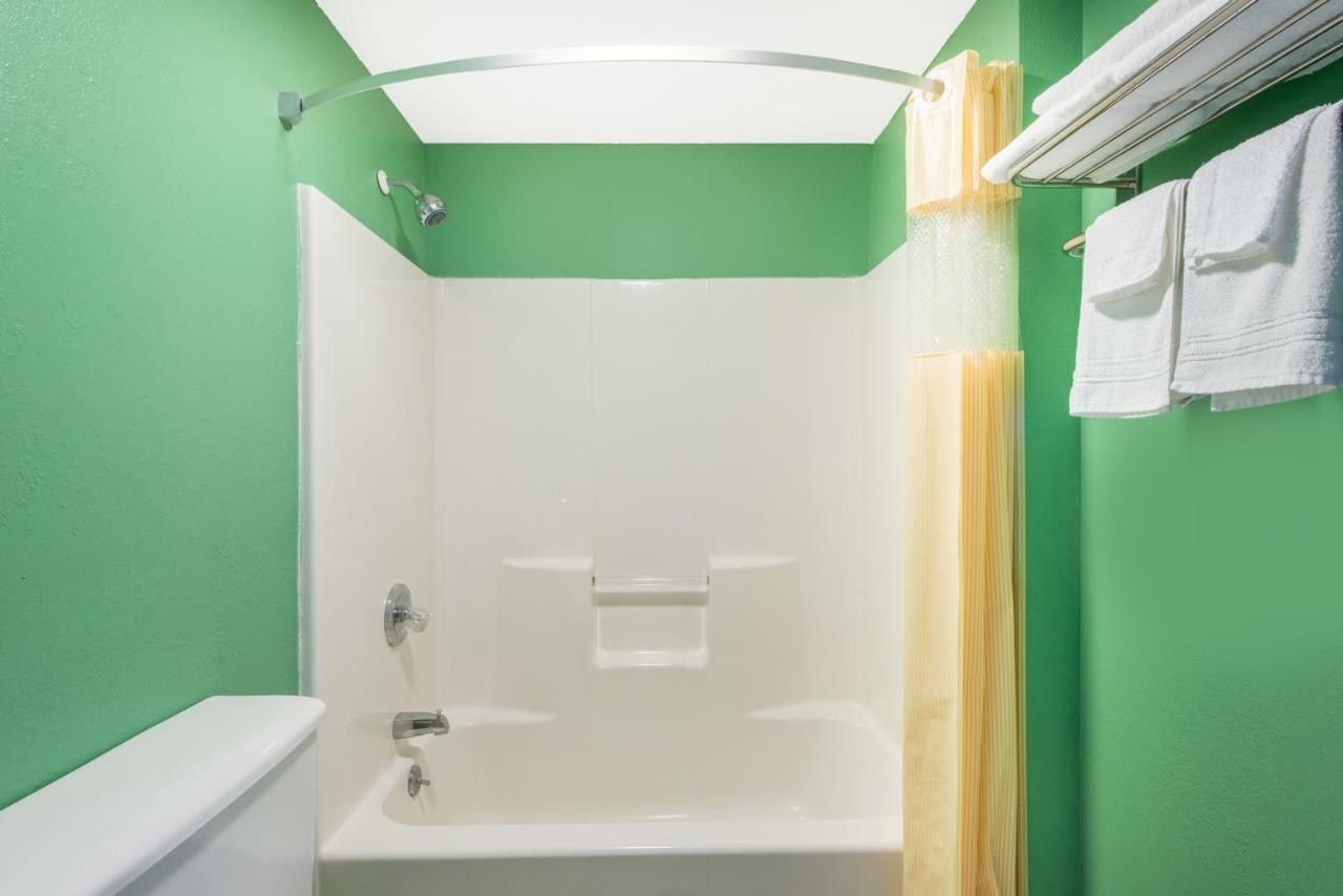 Days Inn By Wyndham Mountain Grove Ngoại thất bức ảnh
